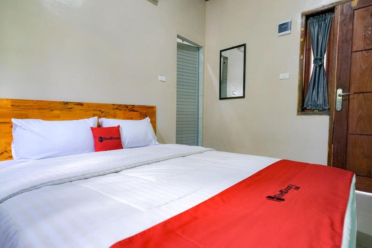 Reddoorz Syariah Near Bukit Teletubbies Padangsidempuan 호텔 외부 사진